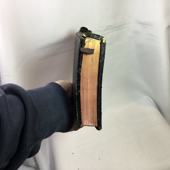 Holy Bible Pilgrim Edition Oxford Press 1952 2nd Ed. Black Leather Cover - Picture 6 of 16